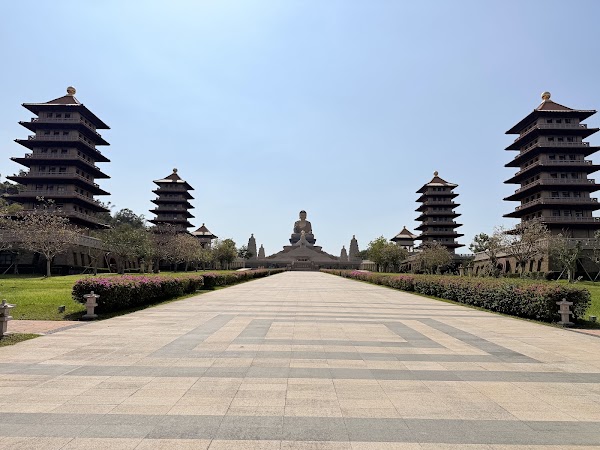 Fo Guang Shan Great Buddha Land 4