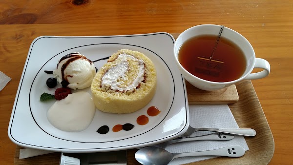 Niseko Takahashi Dairy Farm MILK KOBO 5