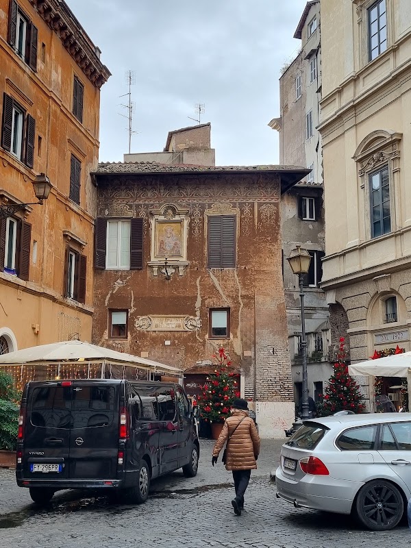 Piazza del Biscione