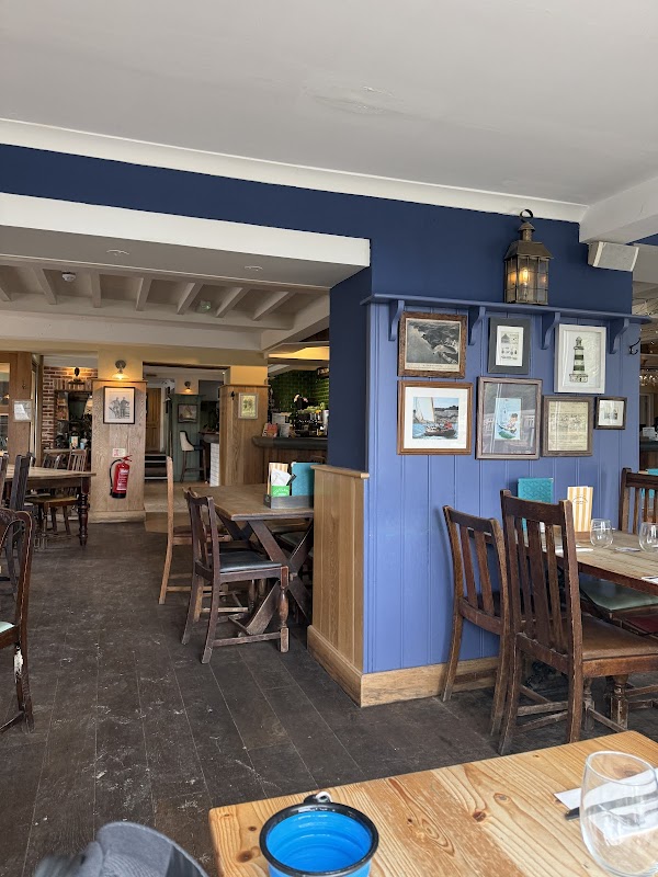 The Lulworth Cove Inn 2