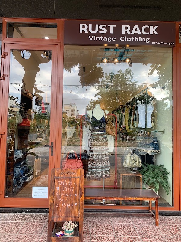 Rust Rack Vintage Clothing