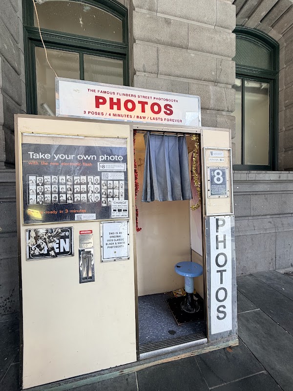 Flinders St Photo Booth - Metro Auto Photo