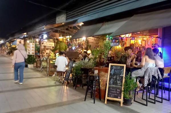 Bang Sue Junction Shopping Center