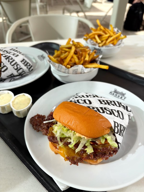 Brusco Burger 4