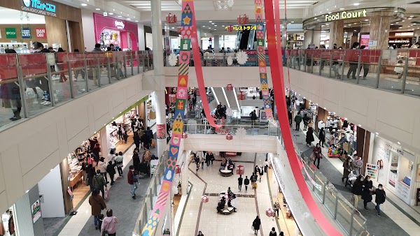 AEON MALL Tsurumi Ryokuchi 5