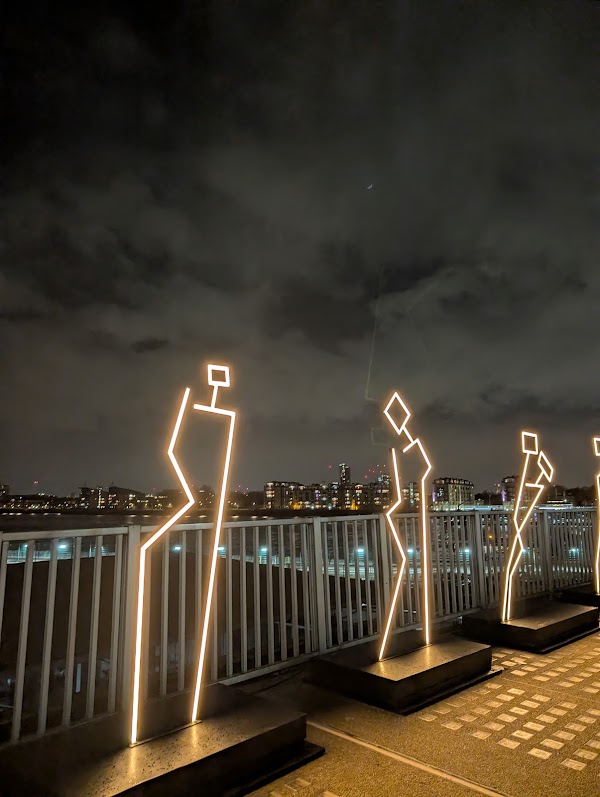 Canary Wharf Outdoor Public Art Collection 4