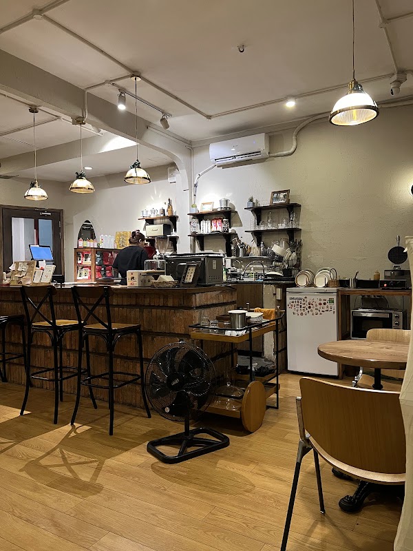 Room44 Caffe 4