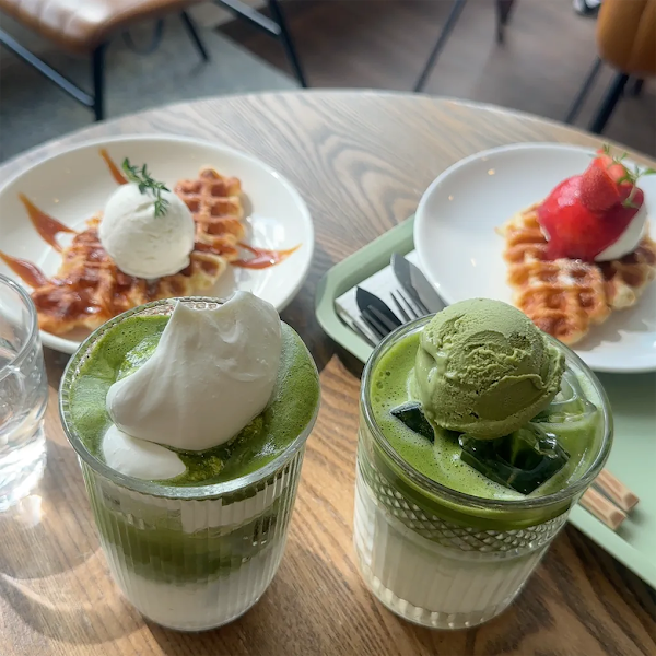 Room44 Caffe 3