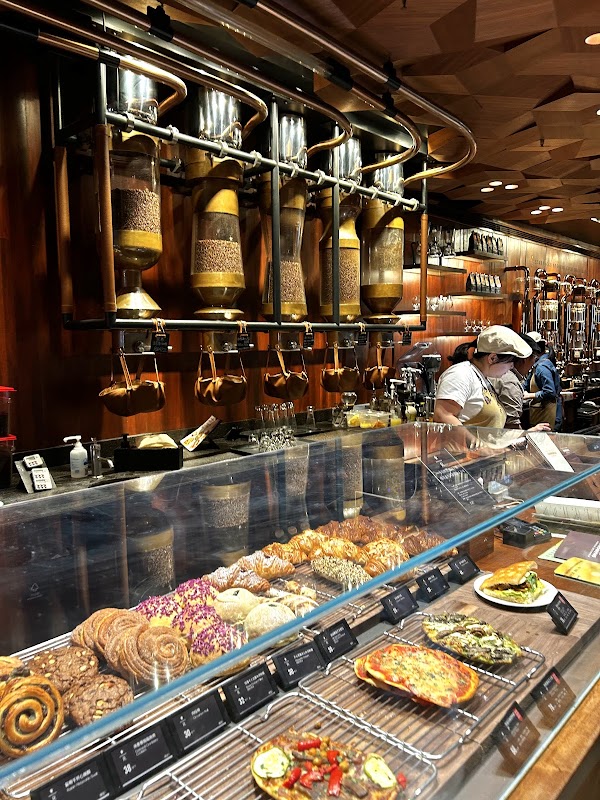 Starbucks Reserve Roastery 星巴克臻选上海烘焙工坊 5