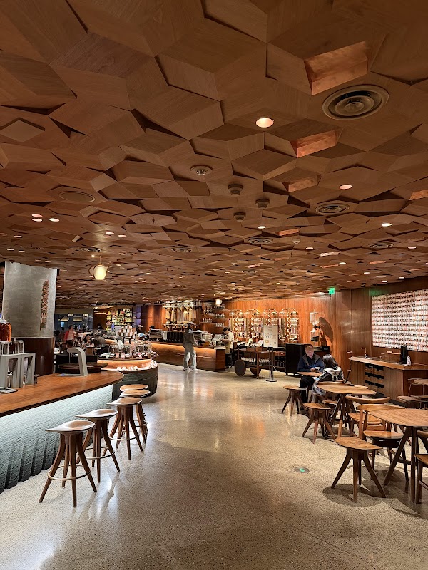 Starbucks Reserve Roastery 星巴克臻选上海烘焙工坊 2