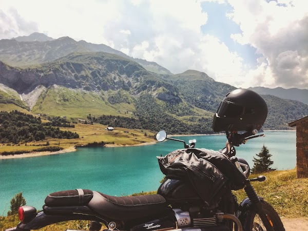 Lac de Roselend 2