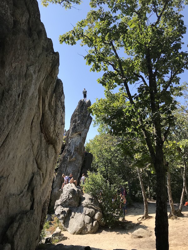 Dragon's Tooth Trailhead 3