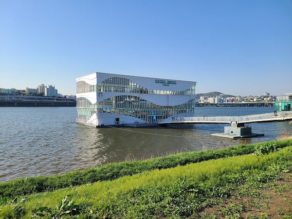 Seoul Wave Art Center 1