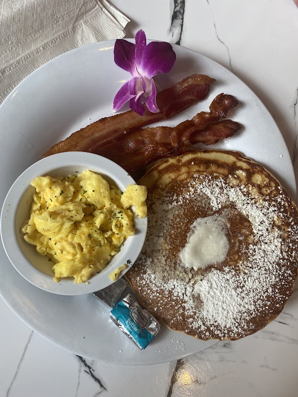 T's Brunch Bar 4