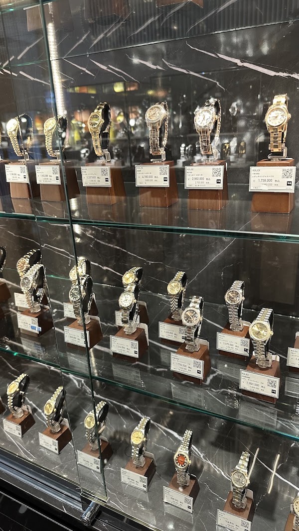 WATCHNIAN Ginza flagship store 4