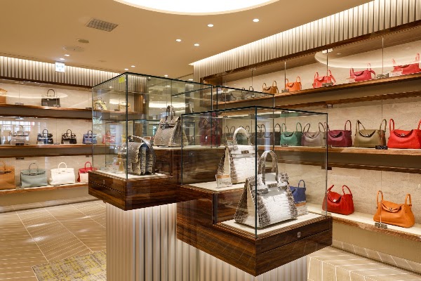 WATCHNIAN Ginza flagship store 3