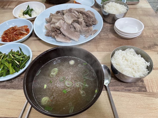 60년전통 할매국밥 3