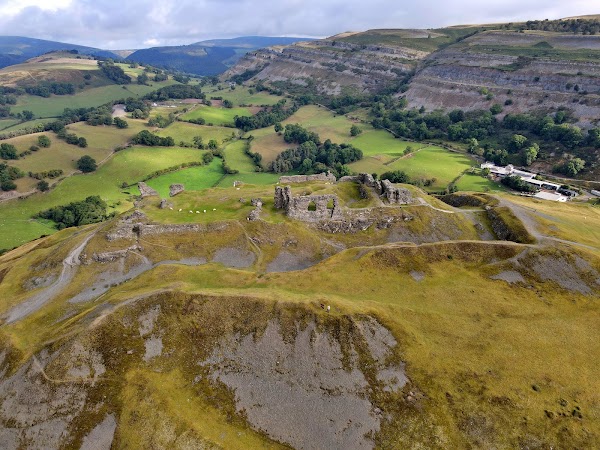 Castell Dinas Brân 5