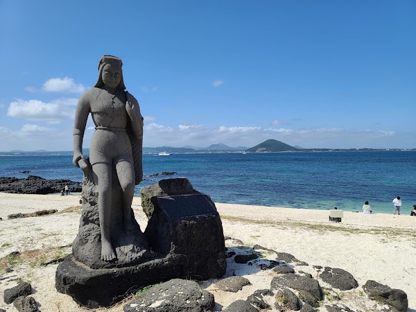 Hongjodangoe (Coralsand beach) 2