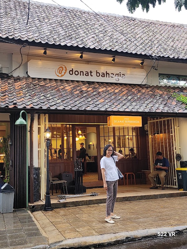 Donat Bahagia 1