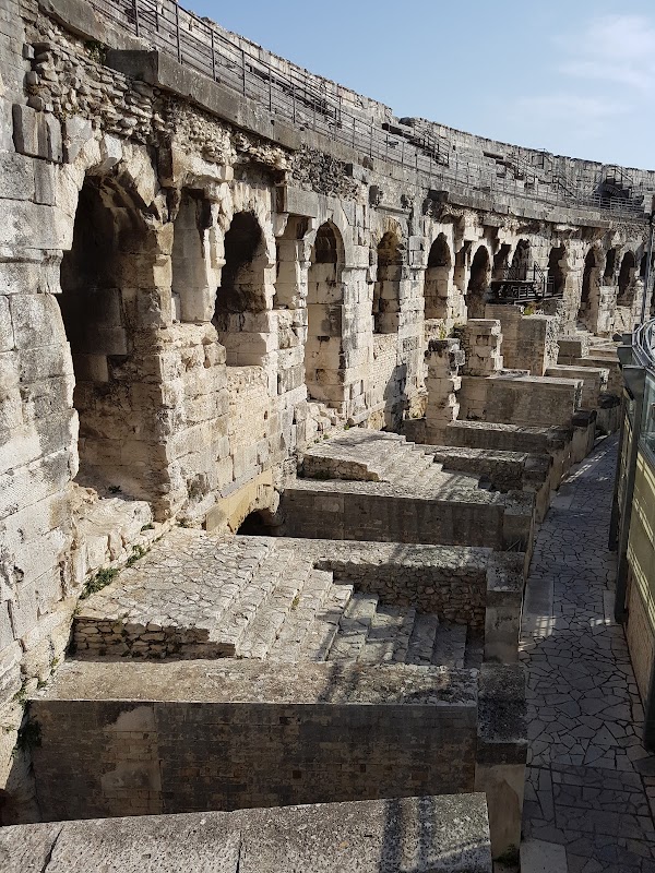 Nîmes 4