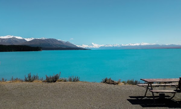 Mt Cook Alpine Salmon Shop 5
