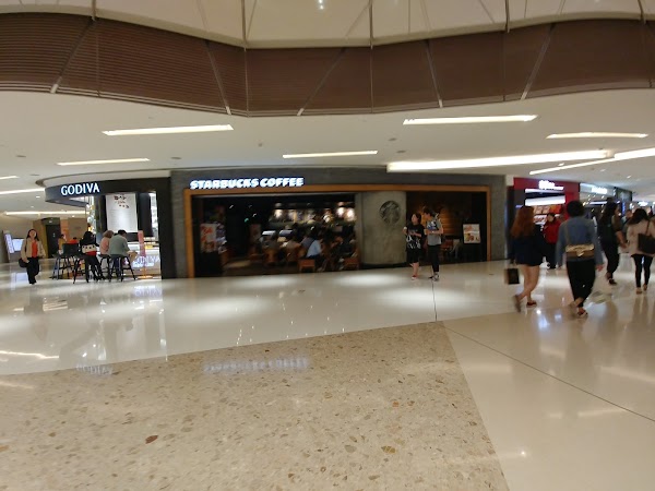 IFC Mall 1