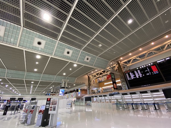 Narita Airport Terminal 2 1
