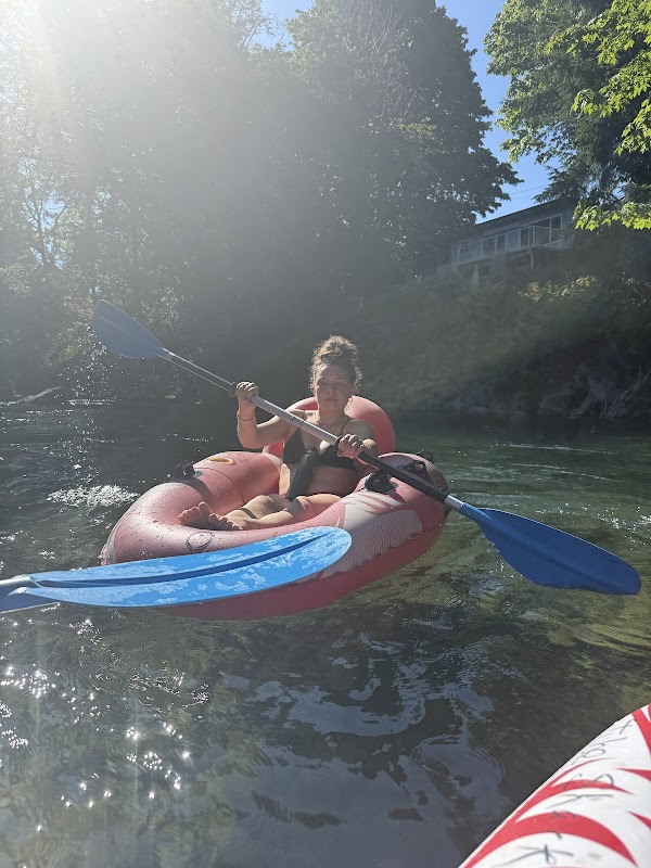 Lake Cowichan River Tubing 5