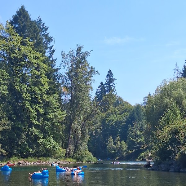 Lake Cowichan River Tubing 2