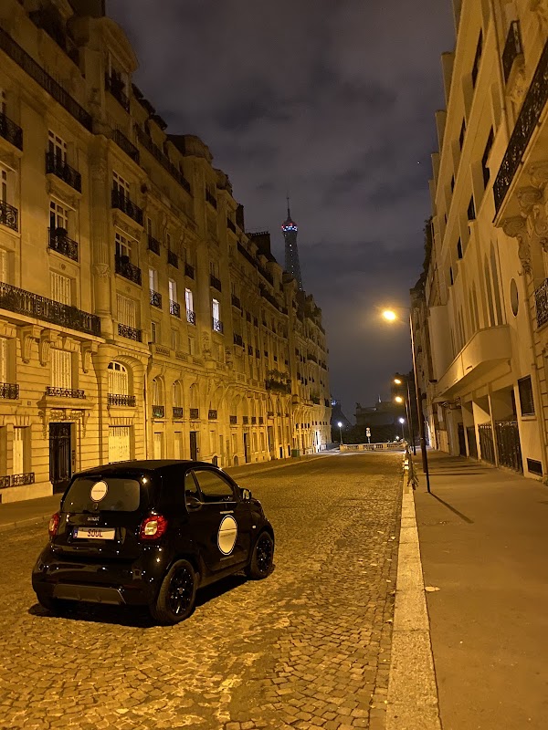 Avenue de Camoens 2