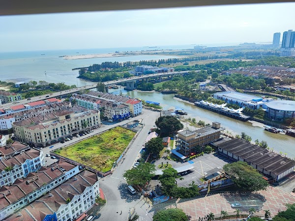 Taming Sari Tower (Malacca Tower) 2