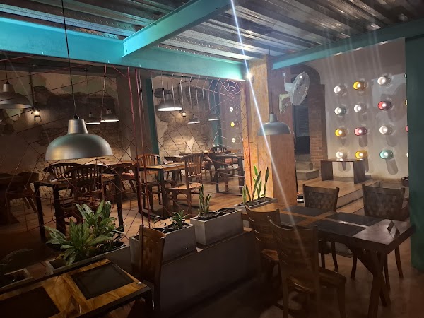 Castle Lane Cafe & Restaurant 2