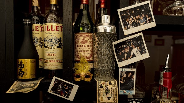 Flanagan's Bar 5