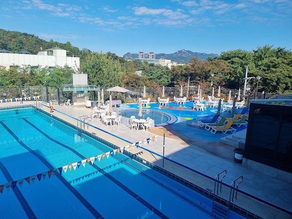 Seoul Club