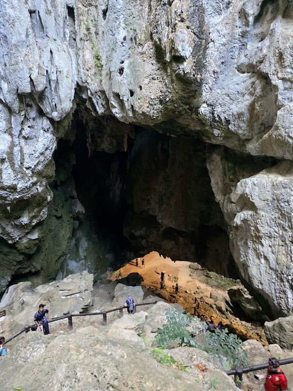 Phraya Nakhon Cave 5
