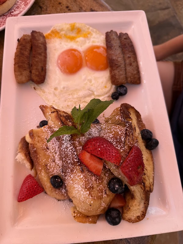 Jeannine's Restaurant & Bakery 2