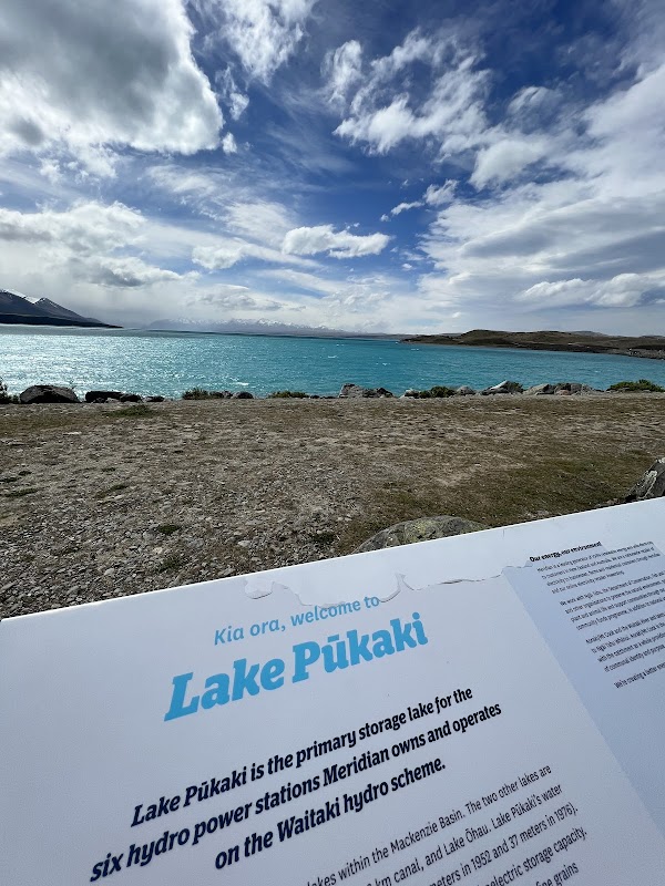 Lake Pukaki Viewpoint 2