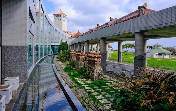 Okinawa Prefectural Peace Memorial Museum 3