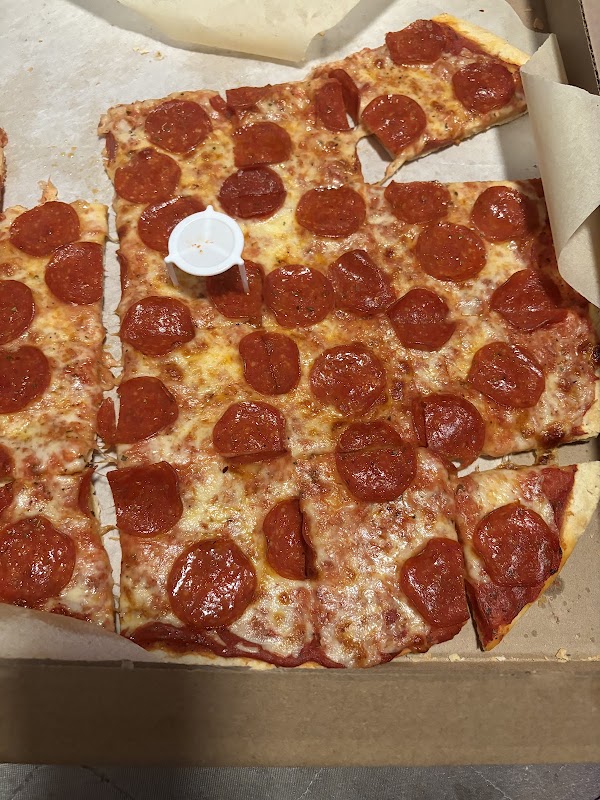Barney's Pizza Chicago 3
