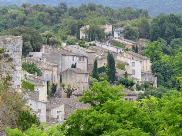 Ménerbes