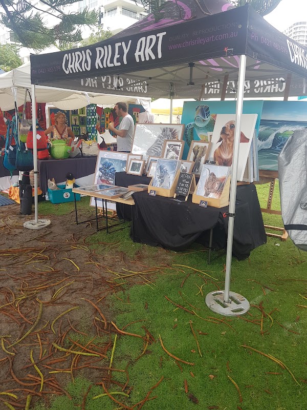 Broadbeach-Art and Craft on the Coast Beachfront Markets (1st and 3rd Sundays)