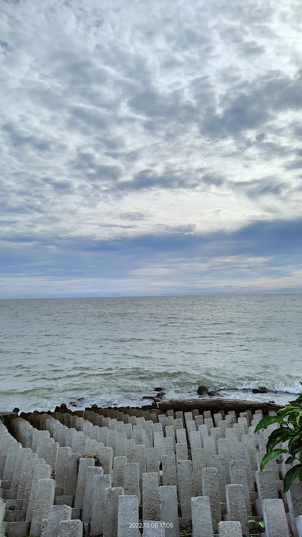 Pantai Ban Pecah 2