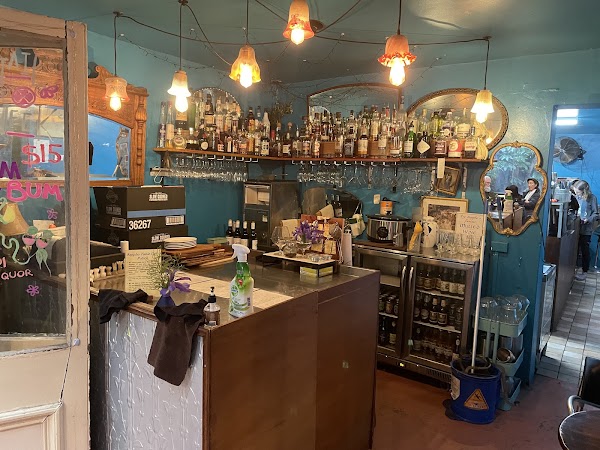 Sappho Books, Cafe & Bar 4