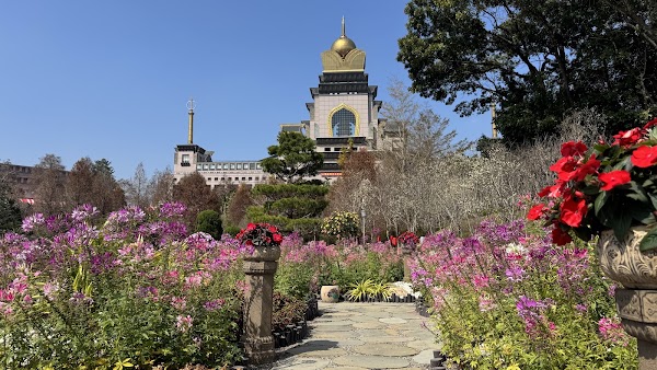 Chung Tai Chan Monastery