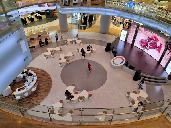 Lotte Mall 4