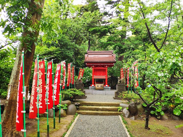 Kuzuharaoka Shrine 2