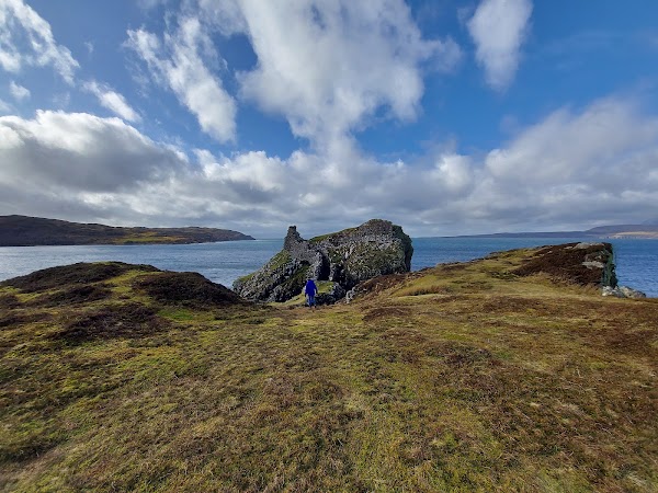 Dunscaith Castle 3