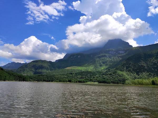 Dawa Mountain