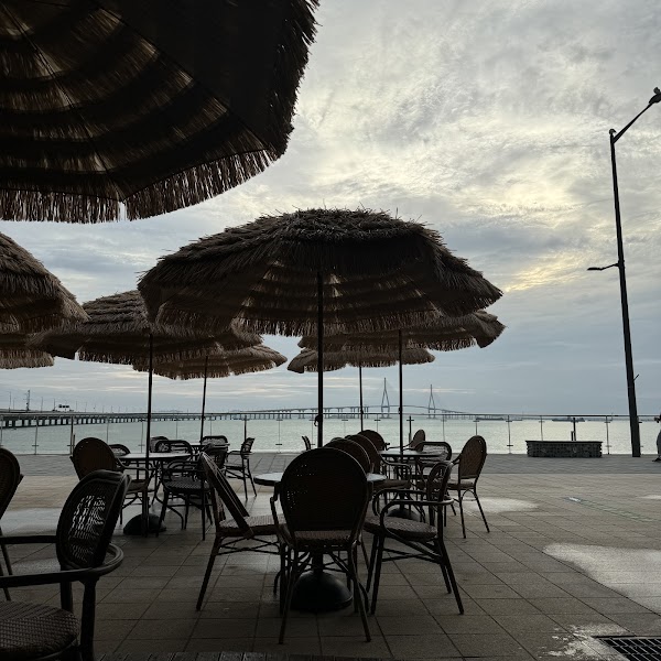 Long Beach Coffee & Bread